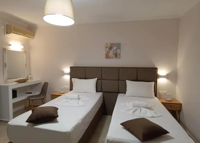 Hotel Roussa's Laganas