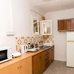 Szálloda Roussa's