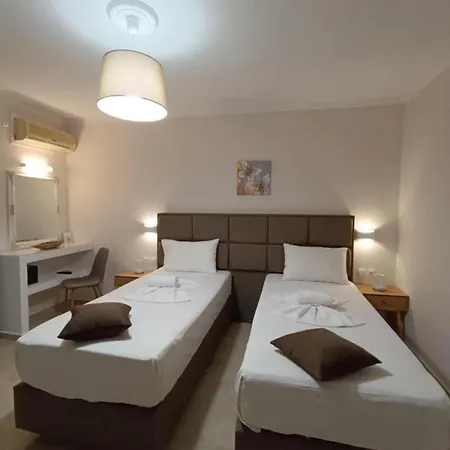 Hotel Roussa's Laganas