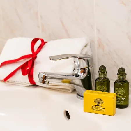 Hotel Roussa's Laganas